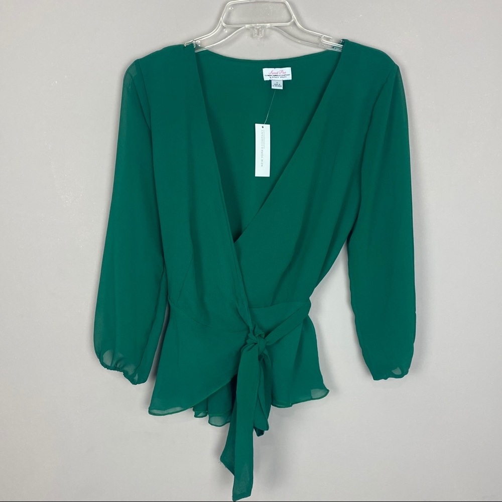 Size small green sheer wrap shirt NY&C Sweet Pea